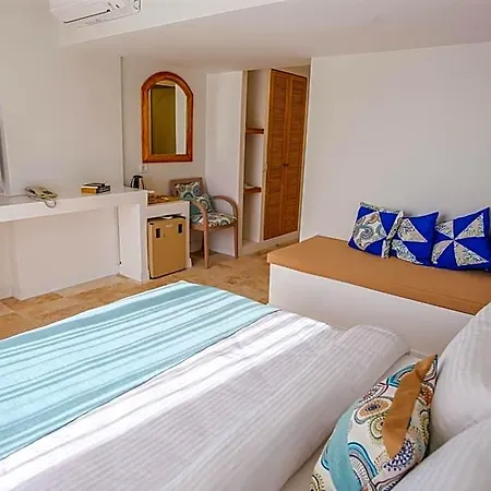 Mavi Cam Ayvalik Отель Altinova (Yalova)