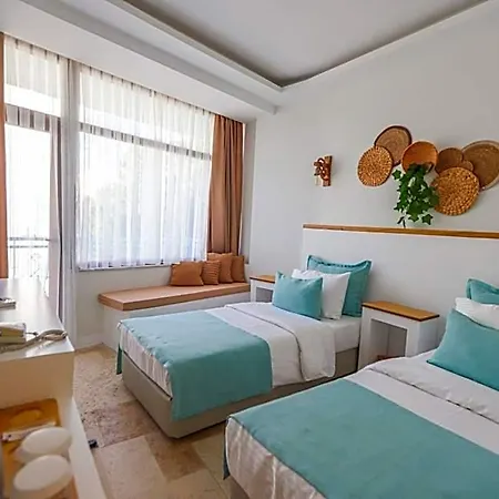 Mavi Cam Ayvalik 3* Altinova (Yalova)