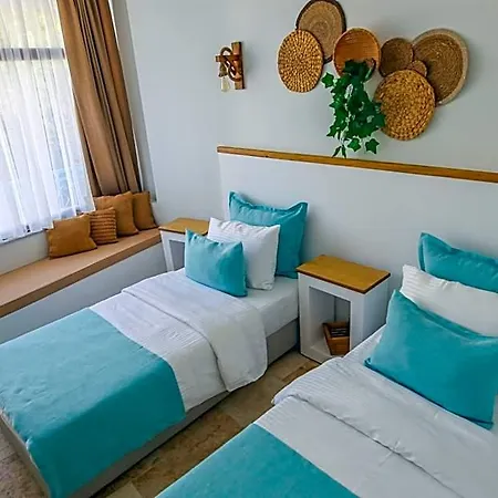 Mavi Cam Ayvalik Altinova (Yalova)