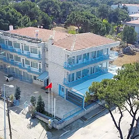 Отель Mavi Cam Ayvalik